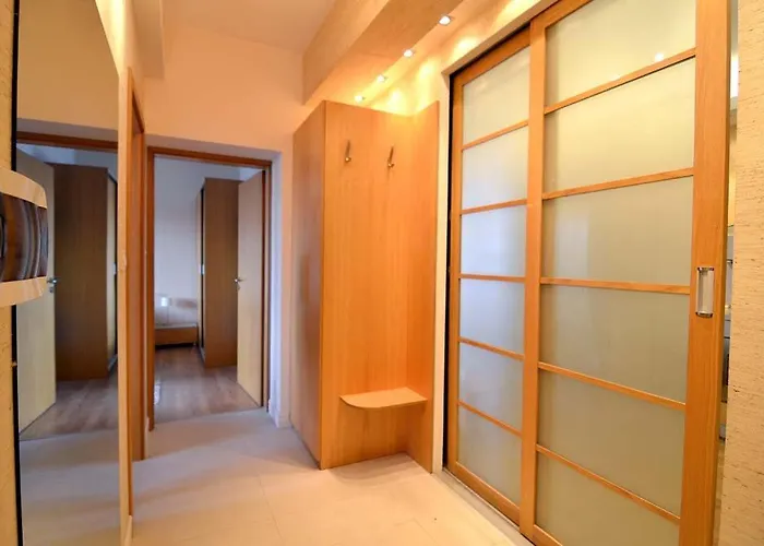 Vitosha Sunrise Apartment